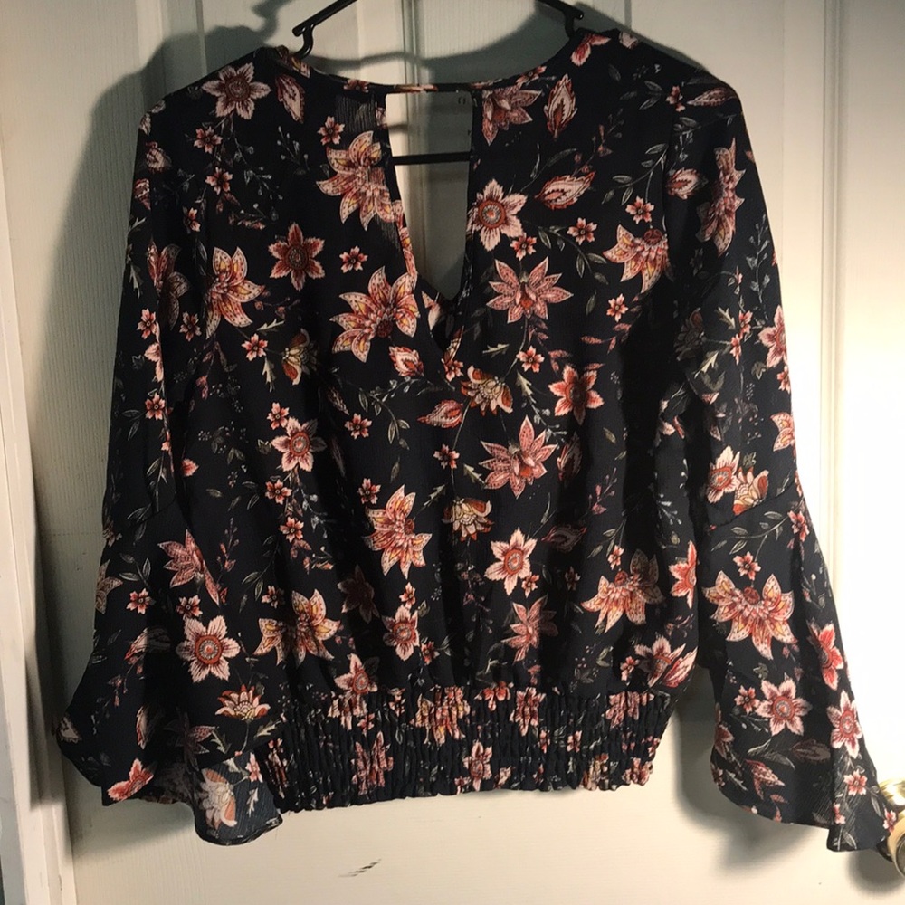 Blouse - Picture 2 of 2